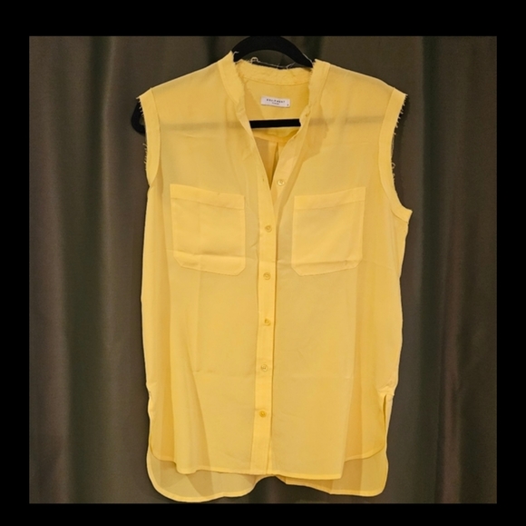 NWT Equipment Silk Front Pockets Sleeveless Shirt in Blazing Yellow - Picture 1 of 7